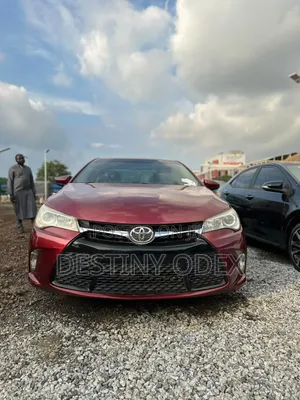 Toyota Camry 2016 Red