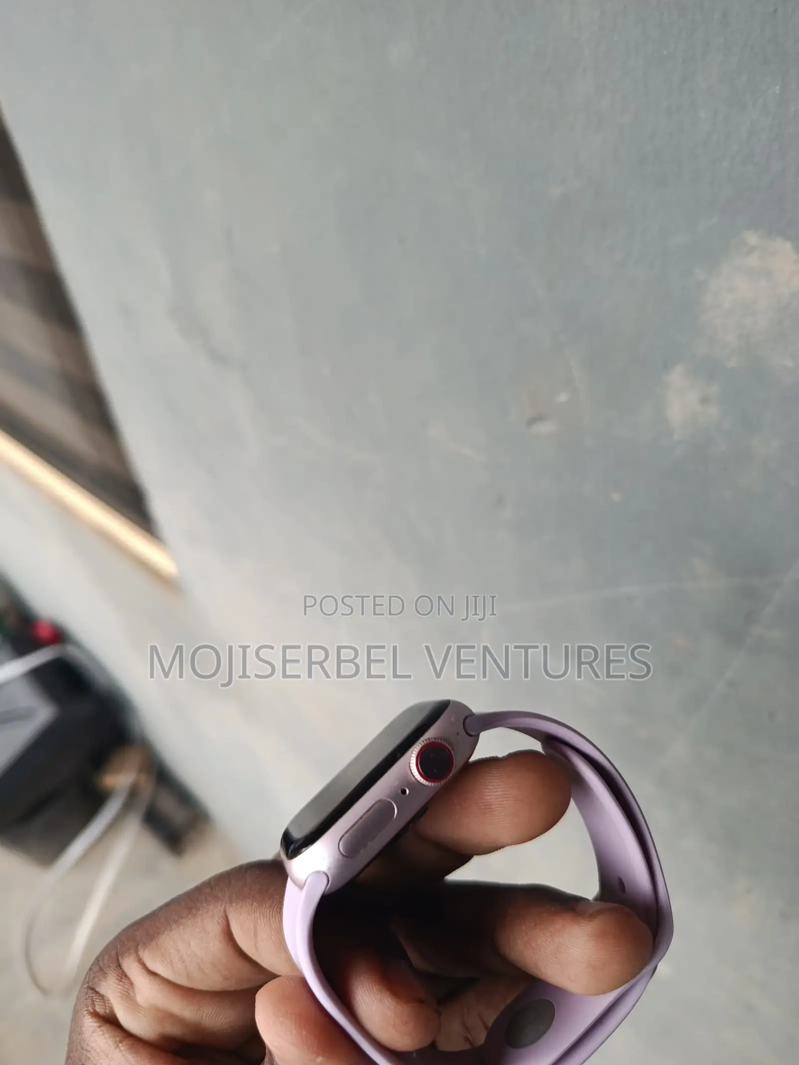 Apple Watch Series 9 41mm Cellular + GPS