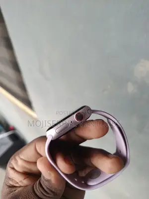 Apple Watch Series 9 41mm Cellular + GPS