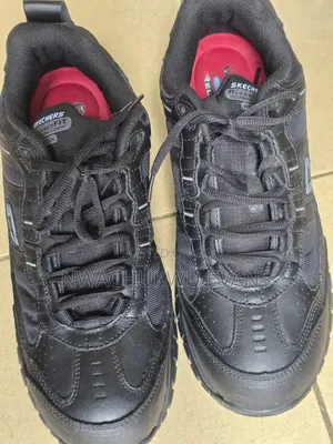 Sketchers Safety Shoe, Bought in Uk but Don't Have Need for It Anymore