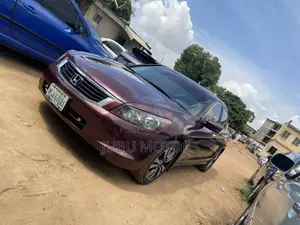 Honda Accord 2.0 Comfort 2008 Burgundy