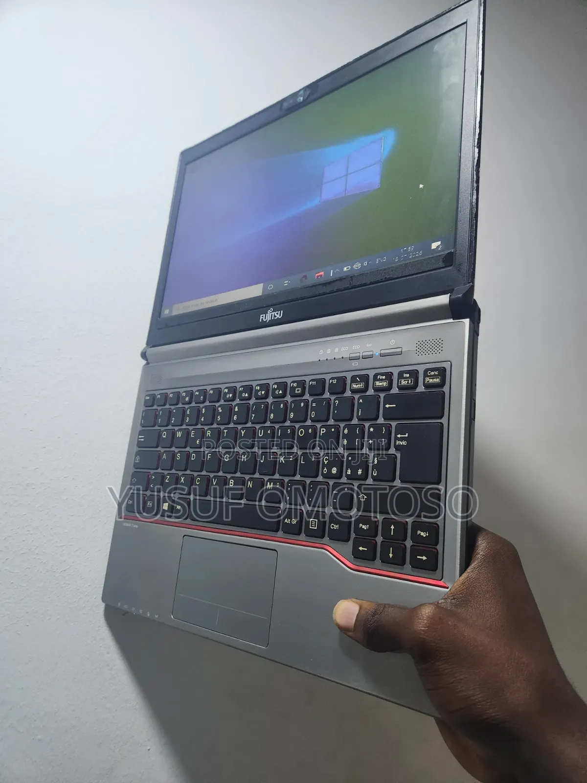 Laptop Fujitsu Lifebook E733 4GB Intel Core i5 HDD 500GB