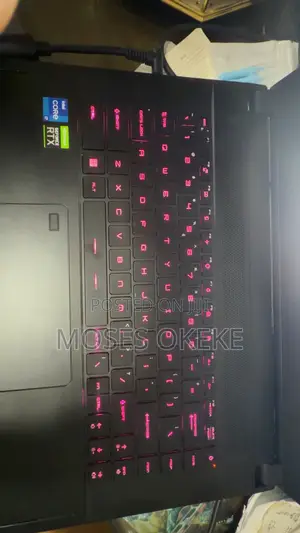 Laptop MSI 16GB Intel Core i7 SSD 512GB