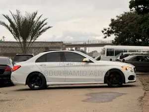 Mercedes-Benz C400 4Matic AWD Sedan (3.0L V6 7A) 2015 White