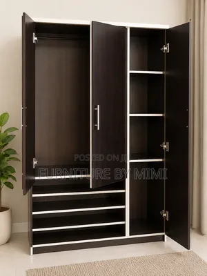 Standard 3-Door HDF Wooden Wardrobe Closet With Built-in Shoe Rack