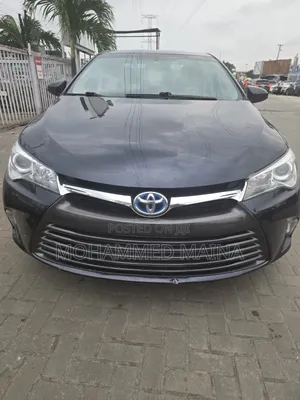 Toyota Camry 2016 Blue