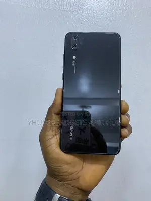 Huawei P20 128 GB Black