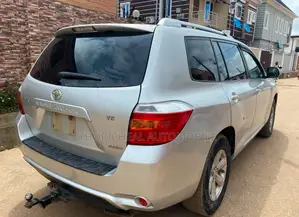 Toyota Highlander 2009 Silver