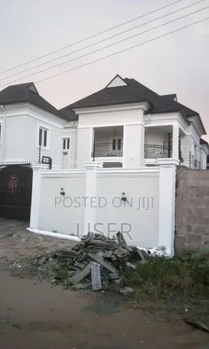 7bdrm Duplex in Odilli Road, Obio-Akpor for sale