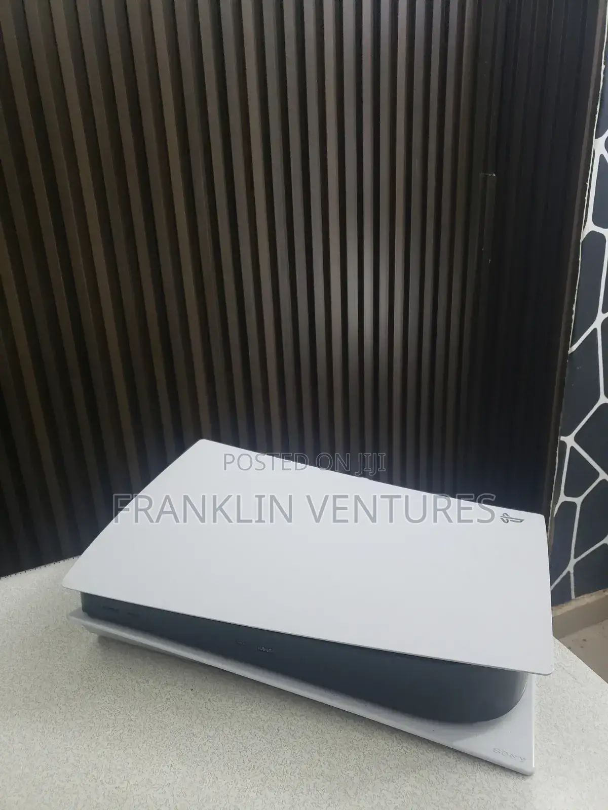 Uk Used PS5 Console Only,no Games ,No Pad