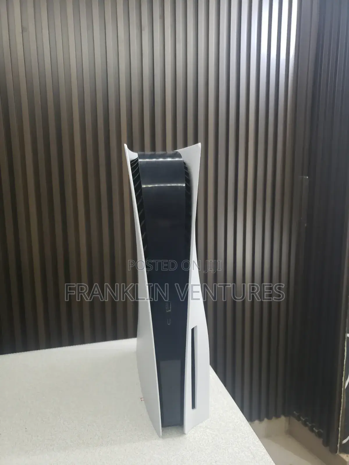 Uk Used PS5 Console Only,no Games ,No Pad