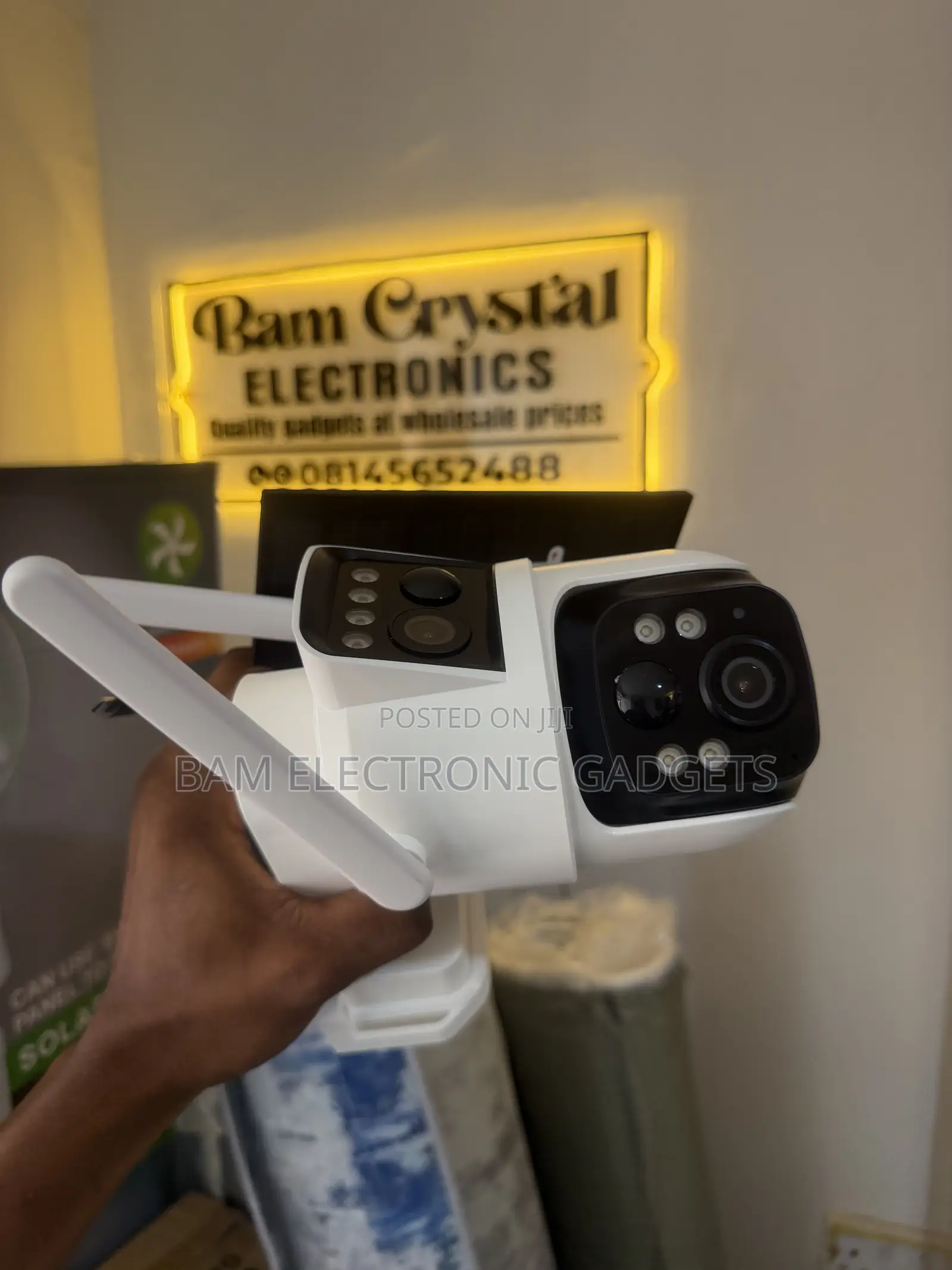 UBox 4G Solar CCTV Camera – Dual Lens, Dual Motion Sensor