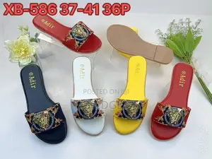 Beautiful and Affordable Palm Slippers