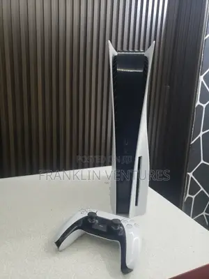 PS5 With One Pad, No Games
