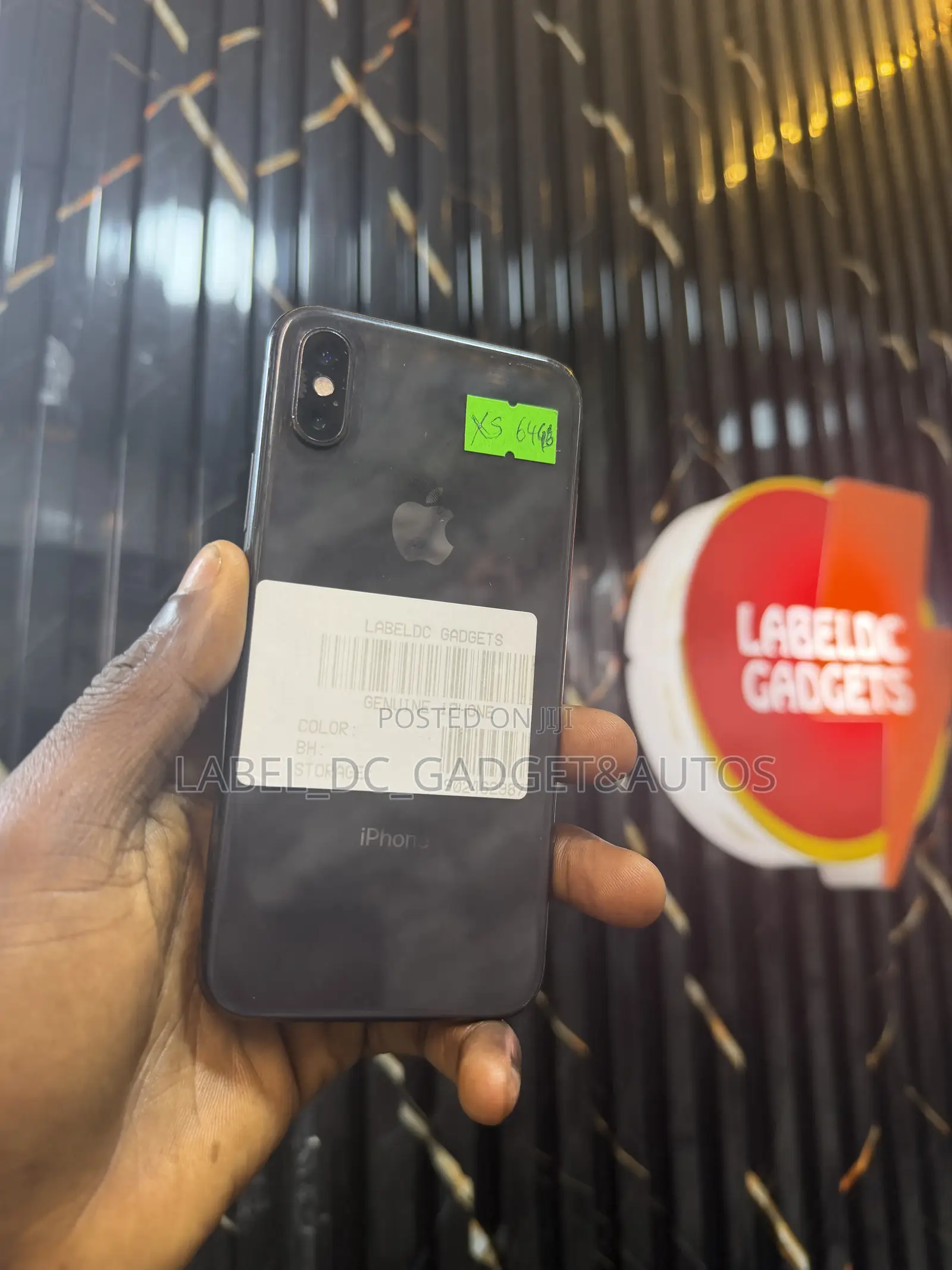 Apple iPhone XS 64 GB Black