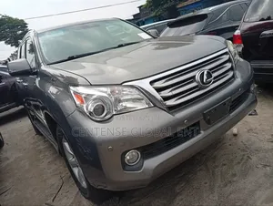 Lexus GX 2013 Green
