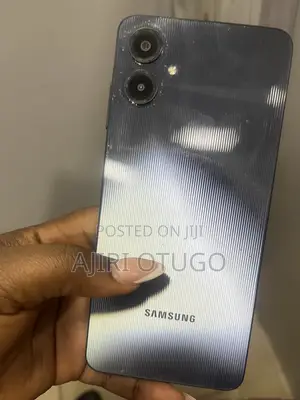 Samsung Galaxy A06 64 GB Blue