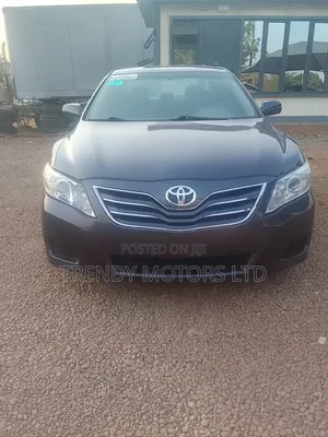 Toyota Camry 2010 Gray