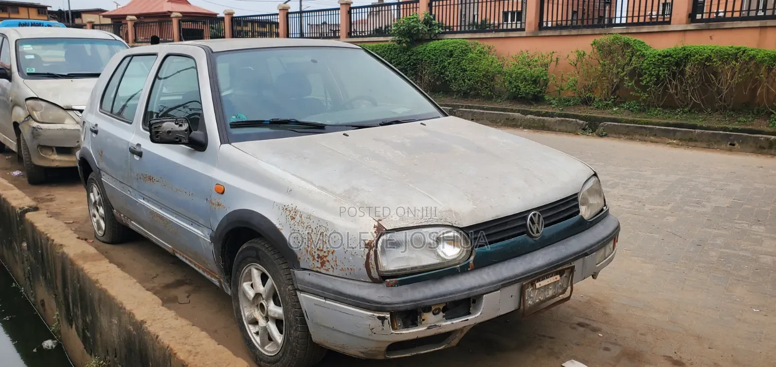 Volkswagen Golf 1999 Silver