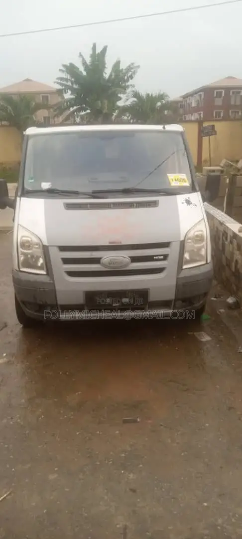 Ford Transit 2005 White