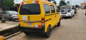 Suzuki Every 2005 Yellow