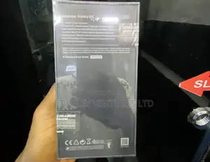 New Samsung Galaxy S10 128 GB Black
