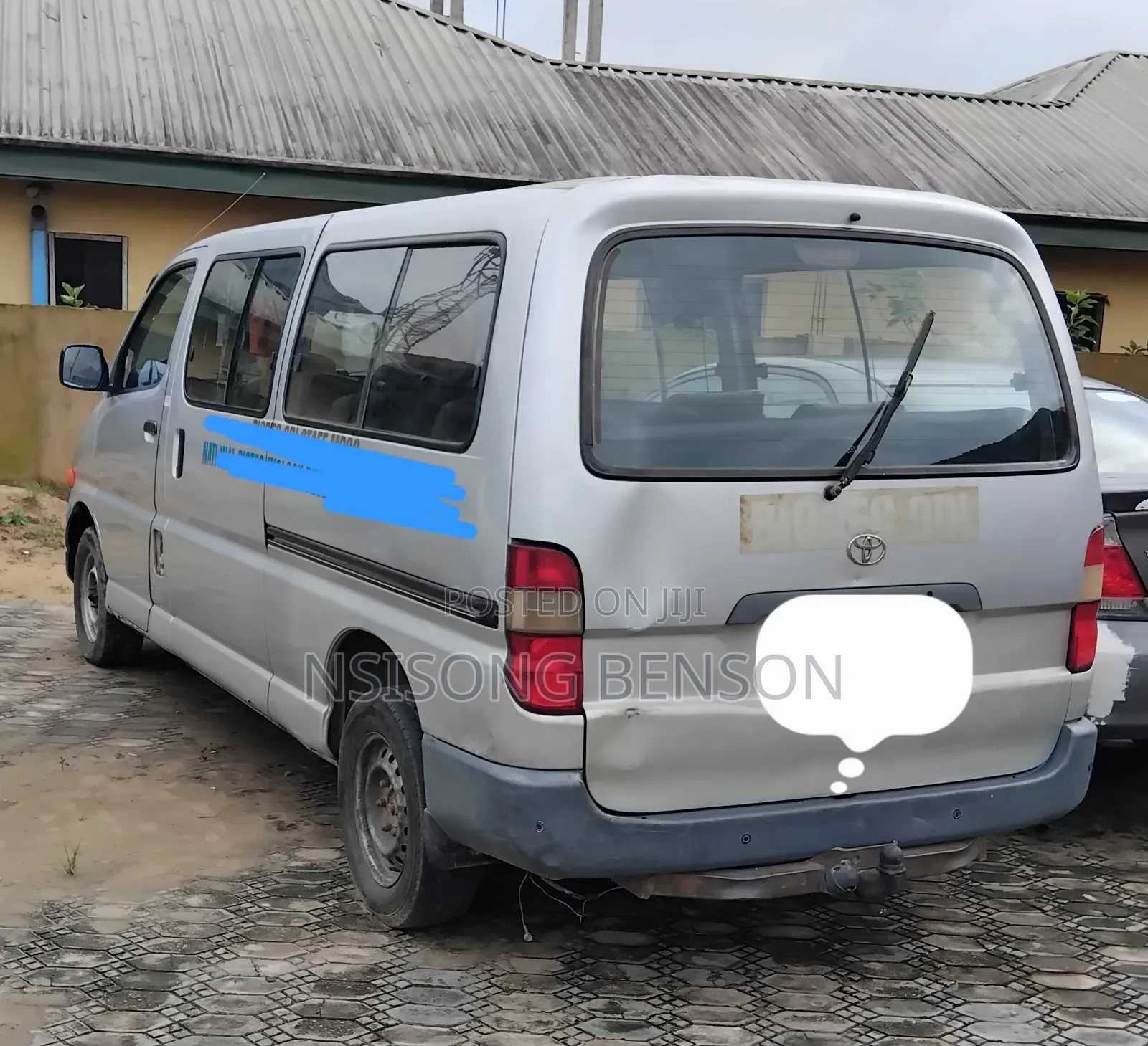 Toyota HiAce 2005 Silver