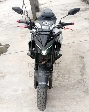 Yamaha 2022 White