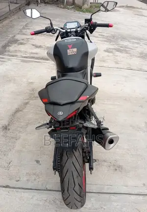 Yamaha 2022 White