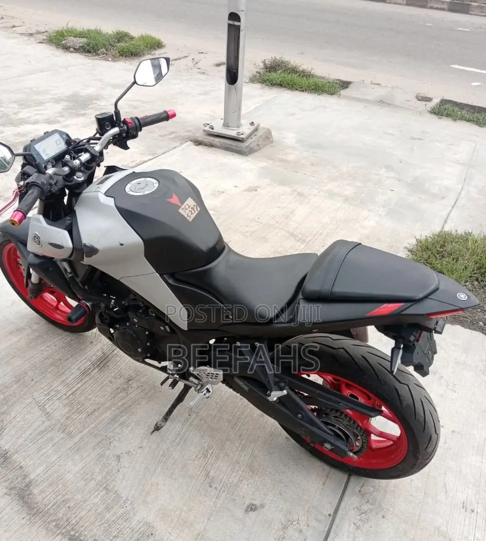 Yamaha 2022 White