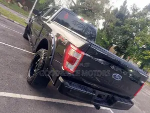 Ford F-150 2022 Black