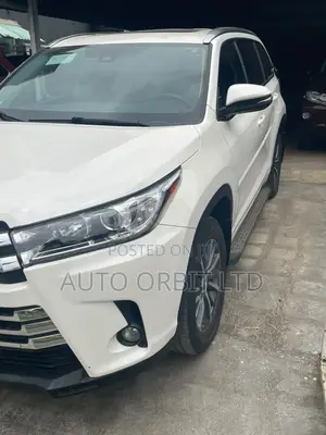 Toyota Highlander 2018 White
