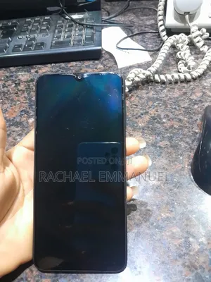 Samsung Galaxy A20 32 GB Black