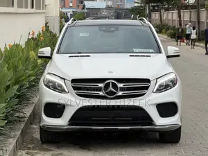 Mercedes-Benz GLE-Class GLE 350d 4MATIC 2016 White