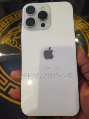Apple iPhone 16 Pro Max 256 GB White