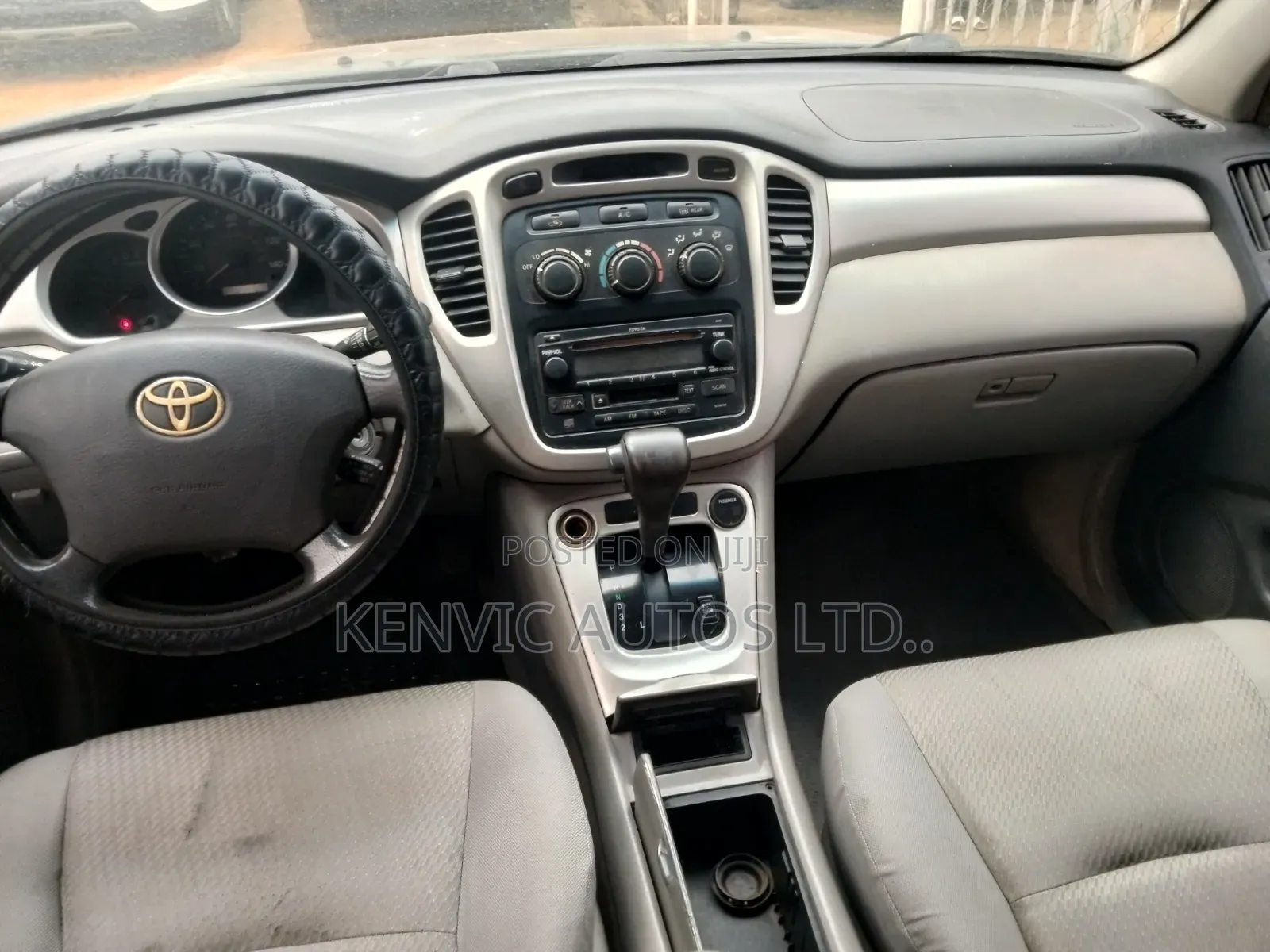 Toyota Highlander 2004 Black