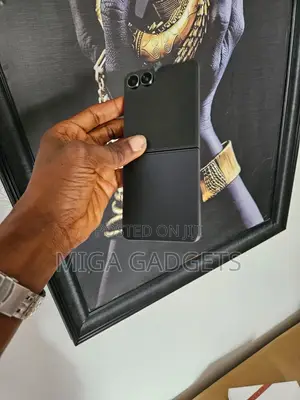 New Samsung Galaxy Z Flip7 256 GB Black
