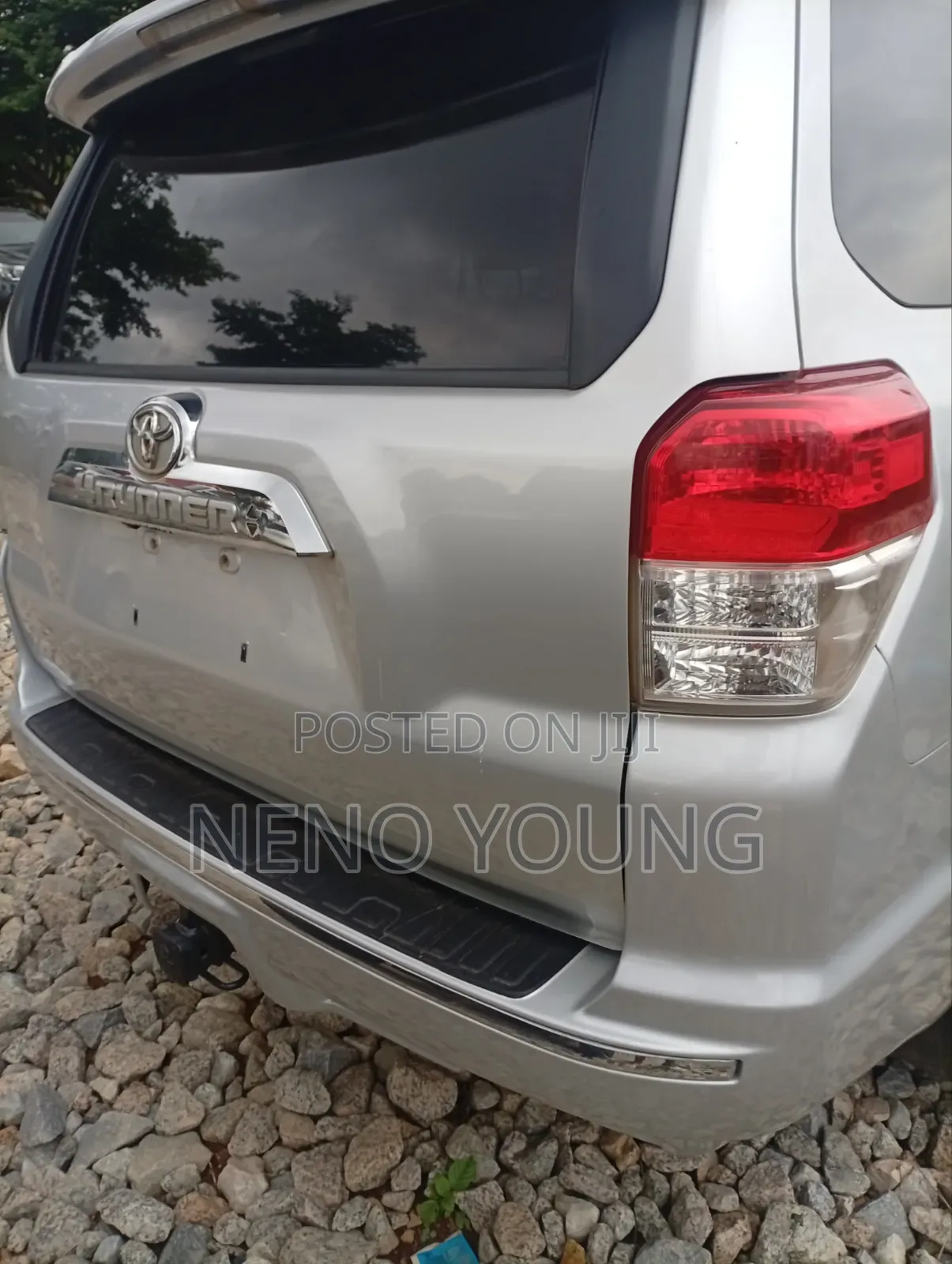 Toyota 4-Runner 2011 Silver