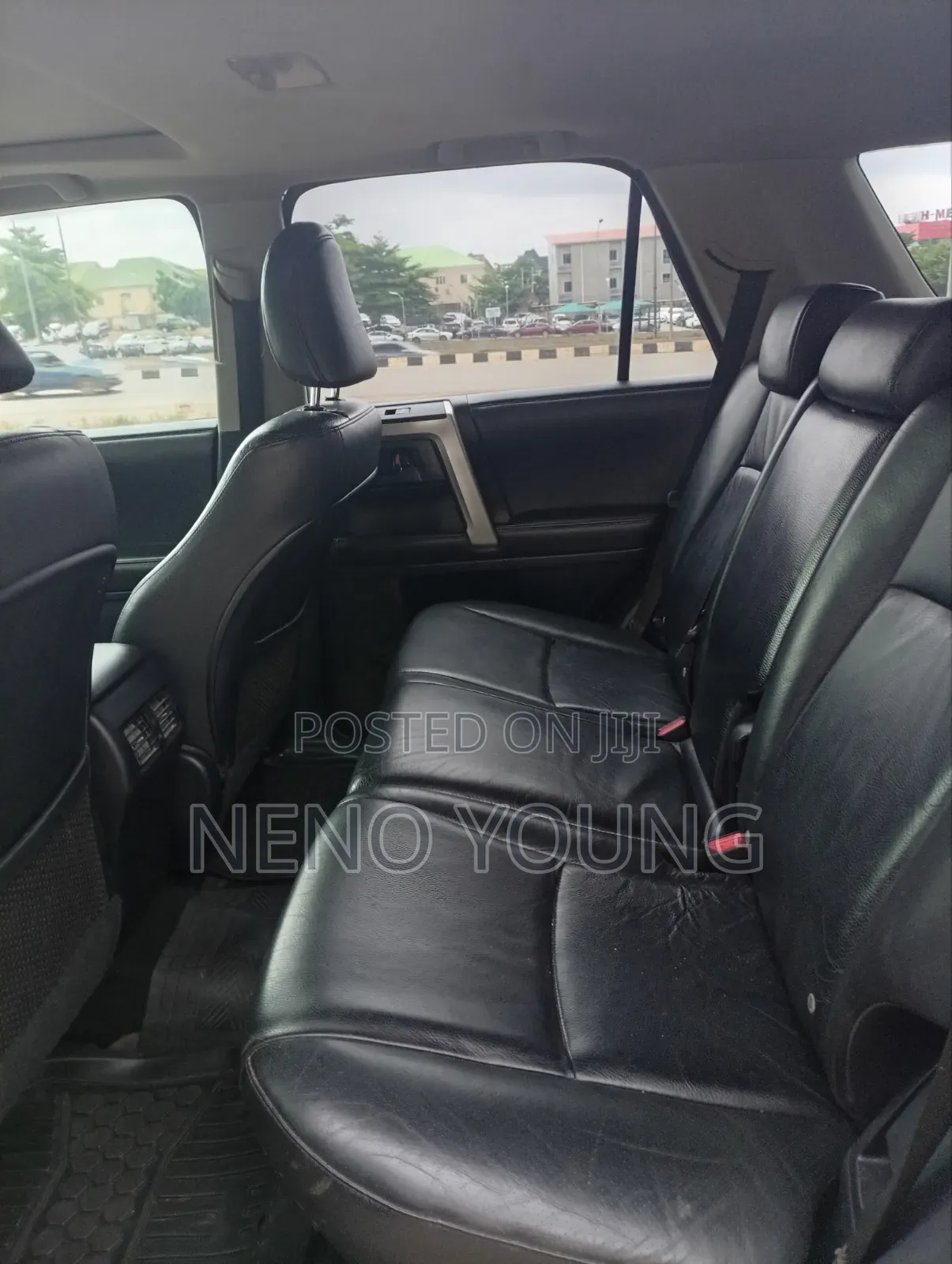 Toyota 4-Runner 2011 Silver