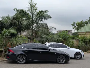 Lexus IS 2018 Black