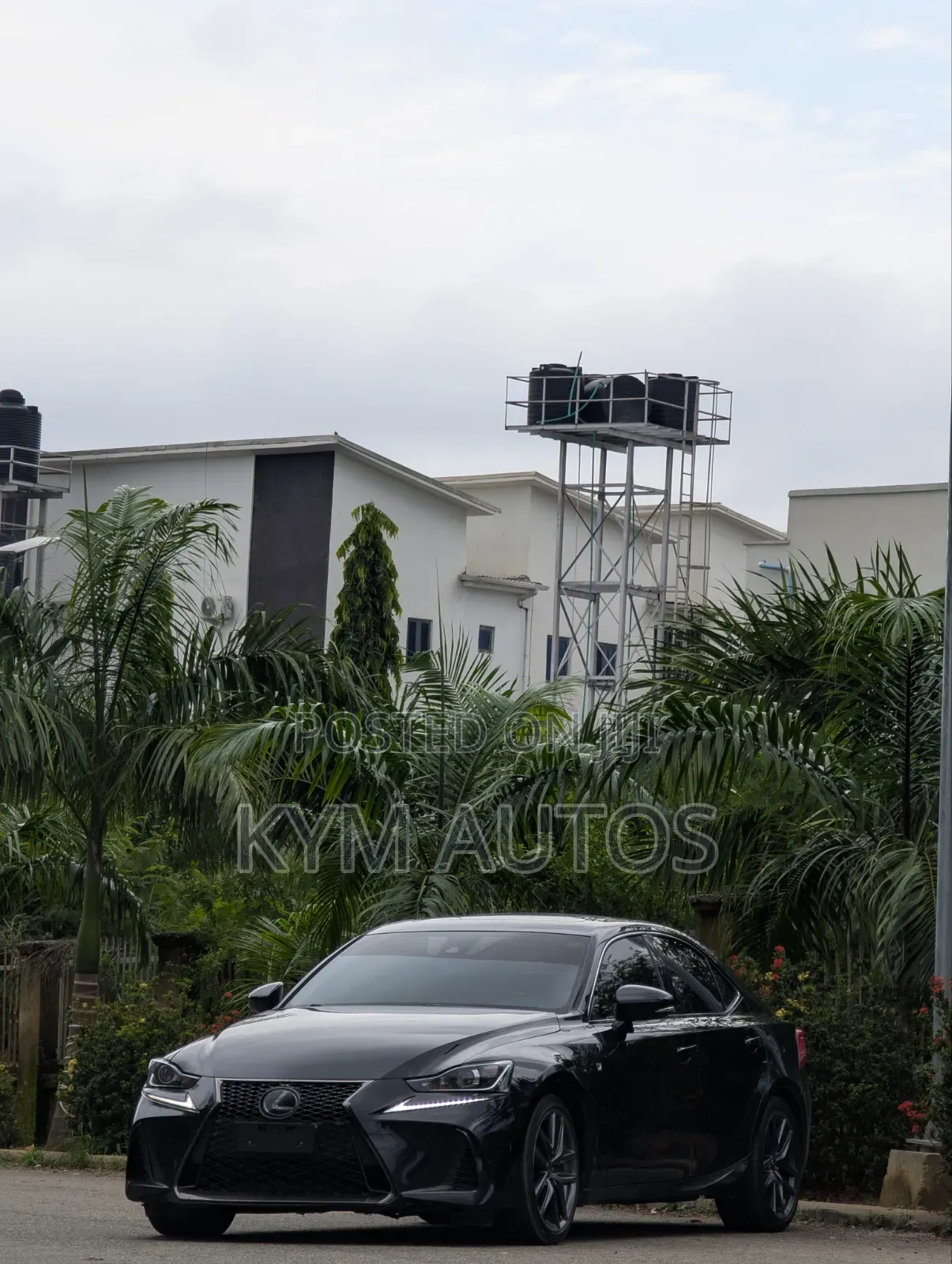 Lexus IS 2018 Black