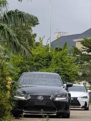 Lexus IS 2018 Black