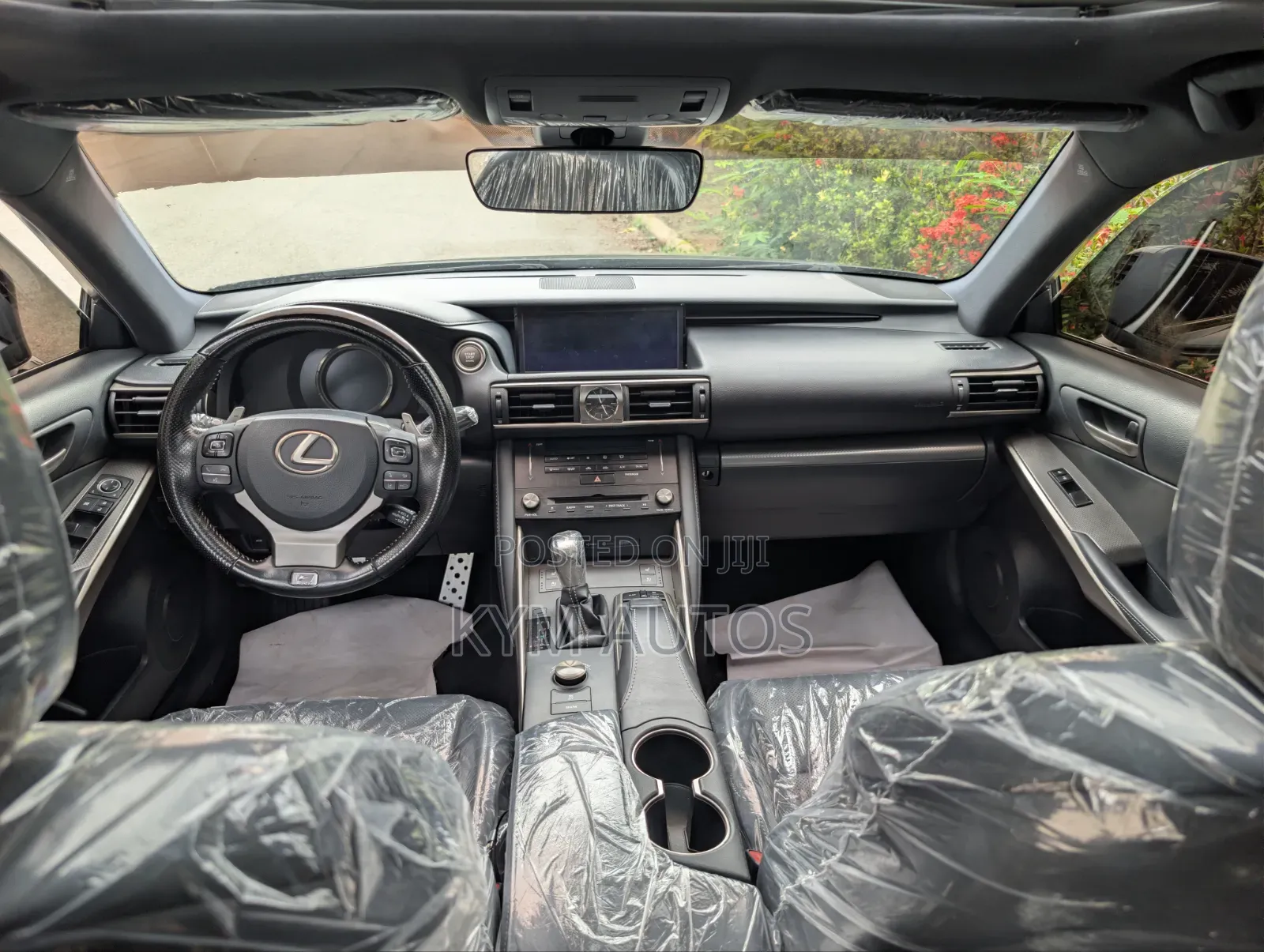 Lexus IS 2018 Black