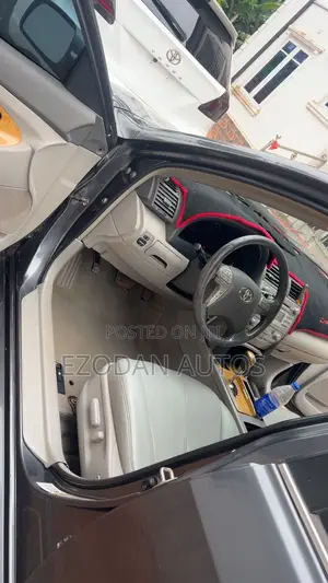 Toyota Camry XLE V6 4dr Sedan (3.5L 6cyl 6AM) 2007 Gray