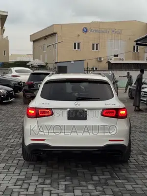 Mercedes-Benz GLC-Class 2017 White