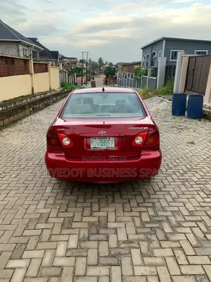 Toyota Corolla 2012 Red