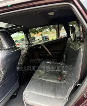 Toyota RAV4 2017 Maroon