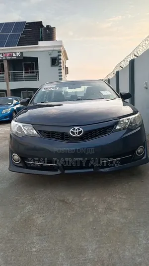 Toyota Camry 2012 Burgundy