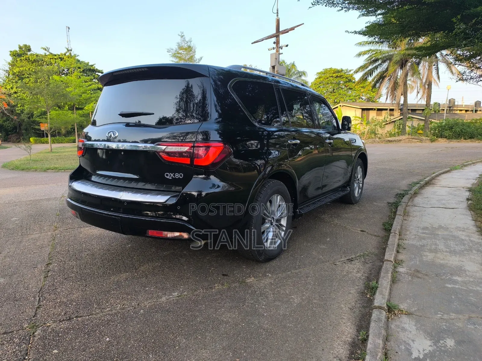 Infiniti QX80 2019 Black