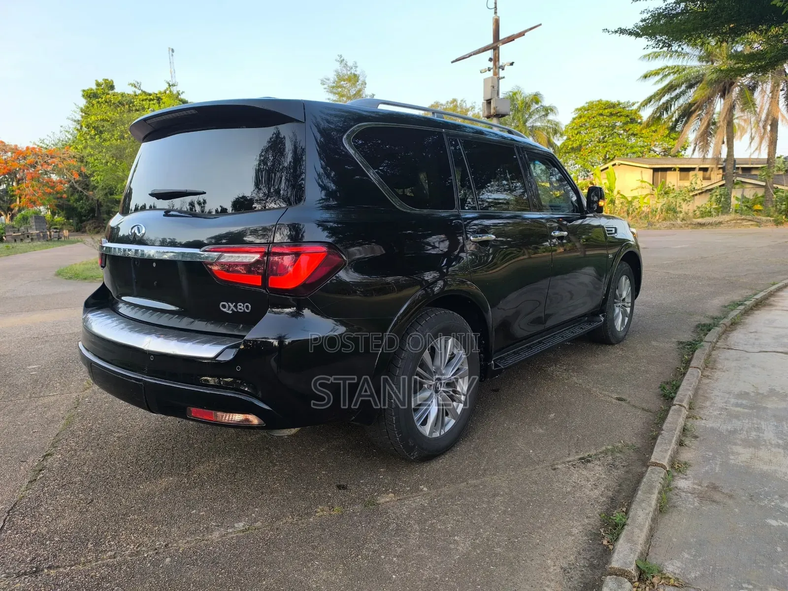 Infiniti QX80 2019 Black